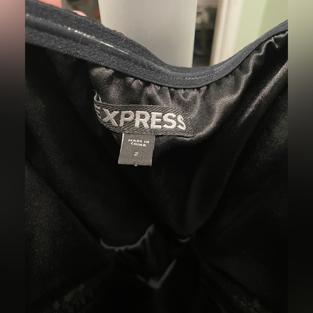 Express Romper - Picture 3 of 3